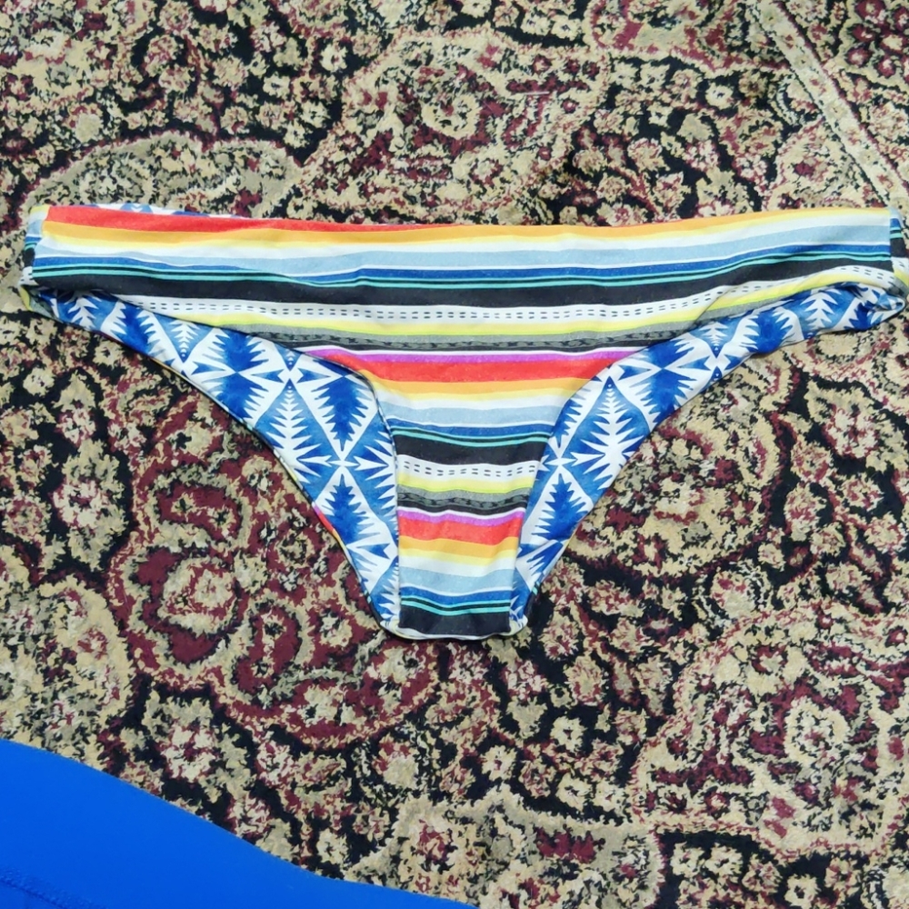 Rip curl reversible bottoms